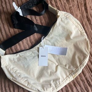 NTW BAGGU Discontinued Medium Nylon Crescent Ivory